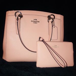 Coach Crossbody Minetta with Matching wallet!